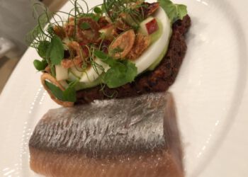 Årets Sild fra Restaurant Lilleheden produceres ad Tenax. Foto: Arkiv.