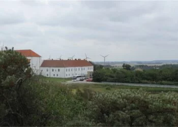 Visualisering af møller syd for Børglum Kloster. Foto: Arkiv.