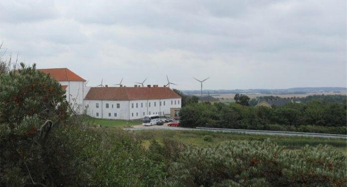 Visualisering af møller syd for Børglum Kloster. Foto: Arkiv.