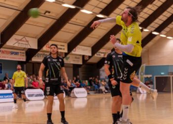 Sebastian Andersen, der med et kanonskud tre sekunder før tid sikrede Elitesport Vendsyssel det ene point i lørdags mod HC Odense. Foto: Kristian Hedegaard.