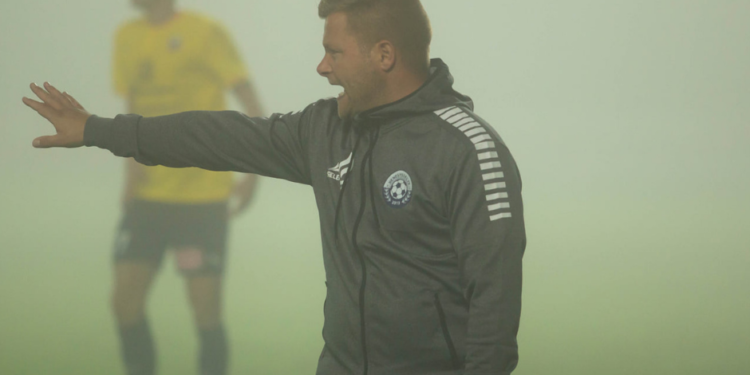 Træner Lasse Steensgaard. Foto: VFF.