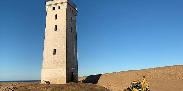 Stabilgrusset vil blive dækket af det omkringliggende sand i løbet af en måneds tid. Foto: Per Frank Paulsen.