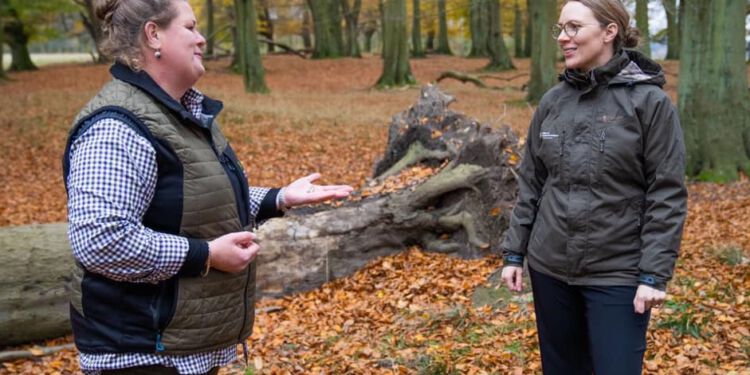 Marie-Louise Munch Achton-Lyng DJ og miljøminister Lea Wermelin (foto: DJ)
