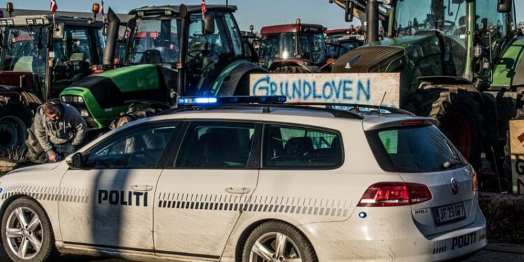 Traktordemonstrationen i Hjørring. Foto (arkiv): Elling.