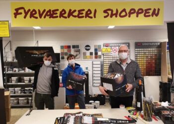Fyrvaerkeri Shoppen Hoej 657x493