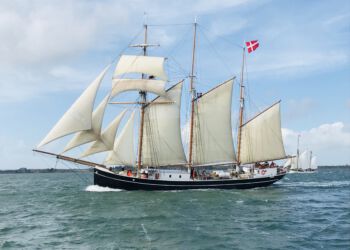 Den nostalgiske skonnert Maja.