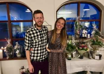 Det glade og forveningsfulde par Kamilla og Simon ved starten af eventyret med Abstrakt, og stemningen er bestemt ikke gjort til skamme endsige på den lange bane blevet dårligere på Sydevstkajen. Foto (arkiv): Niels Skipper.