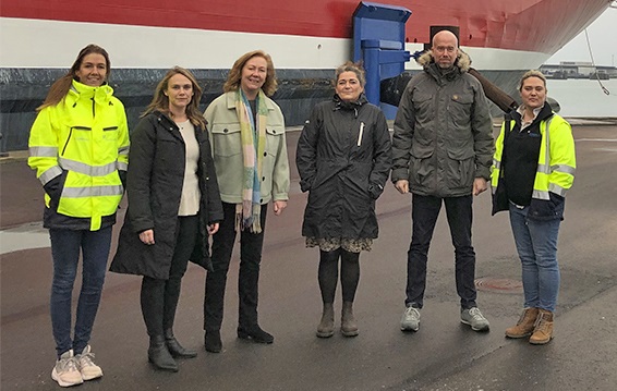 På billedet ses fra venstre mod højre: Ditte G. Sørensen, Line Rottbøll, Hanne Buje Jensen, Heidi Villadsen, Rene Fredsgaard og Linn Indrestrand.