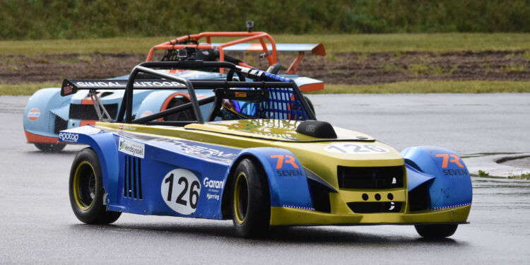 Mesterbilen er en moderne efterligning af Colin Chapman´s Lotus Seven.