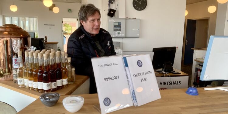 Per Kro har nyt menukort og nye åbningstider klar i hos Hirtshals Kro & Restaurant. Foto (arkiv): Niels Skipper.