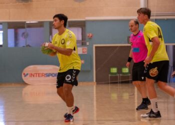 Daniel Holmen er ude mod Skive på grund af en skade fra i lørdags. Foto: Kristian Hedegaard.