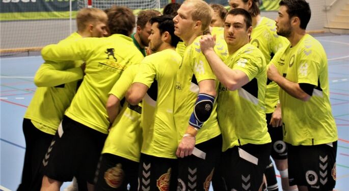 Spillerne fra Elitesport Vendsyssel skal virkelig stå sammen for at give favoritterne fra Ajax en hård kamp. Foto (arkiv): Casper Nellemann.