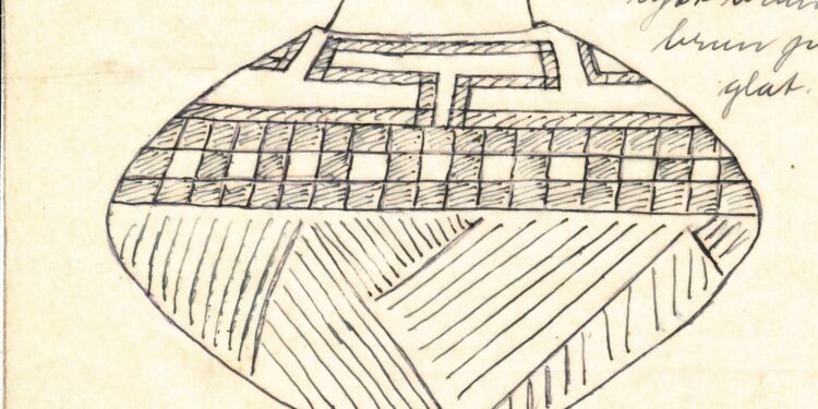 Tegning, der fint viser karrets ornamentik. Fotograferes karret oppefra, vil det øverste af karrets ornamentik danne det karakteristiske, runde mønster. Karret kan ses i museets oldtidsudstilling. Kilde: VHM.