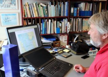 Anders Østerby ved tastaturet. Foto: Arkiv.