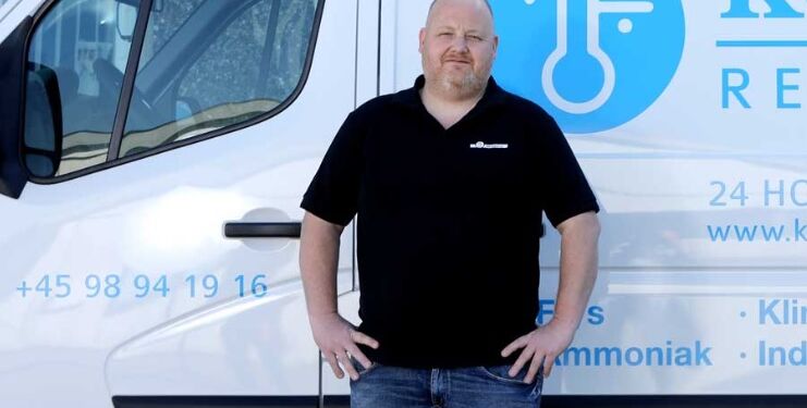 Jens Lund Madsen er fortsat manden med den sikre hånd på rattet hos Kølemadsen A/S. Foto: Arkiv.