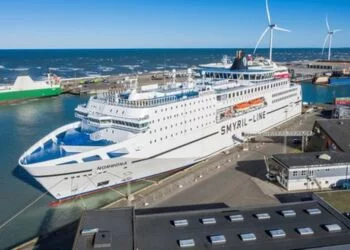 Norröna i Hirtshals Havn. Foto: René Stoklund.