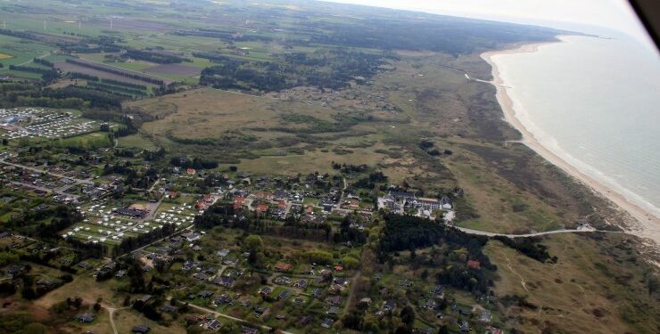 Tversted Strand og Tannishus. Foto: (arkiv): Niels Skipper.