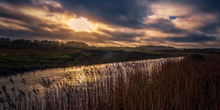 Skyer over Uggerby Å. Foto (arkiv): Jens Kranen.