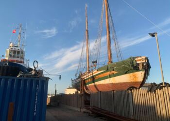 Adella ved Vestkajens Maskinværksted i Hirtshals.