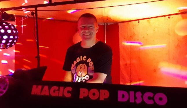 DJ Tom Michael jensen. Foto: Magic Pop Disco.