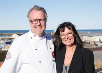 Mona og Ejvind Kjeldsen Jensen på Lilleheden Restaurant & Café i Hirtshals. Foto: Arkiv.