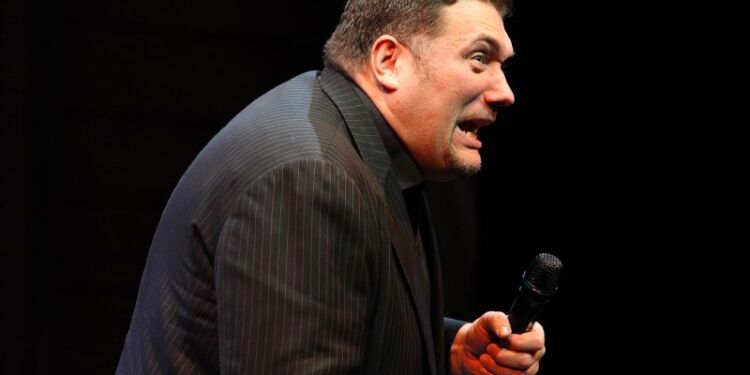 Amin Jensen optræder 20. juli på Tannishus.