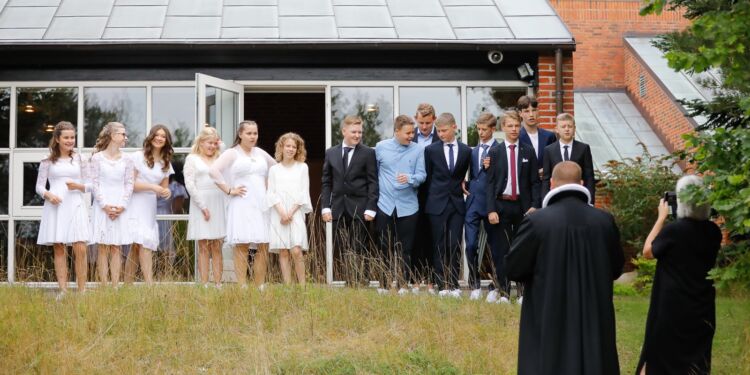 Konfirmation i Emmersbæk 2021. Foto (arkiv): Fotografen Hirtshals.