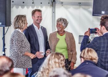 Formand for Europabevægelsen Stine Bosse, udenrigsminister Jeppe Kofod og medlem af Europa-Parlamentet Margrete Auken. Foto: BrknRib.