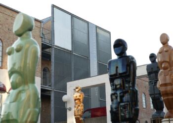 Vendsyssel Kunstmuseum set fra P. Nørkjærs Plads. Foto: VKM.