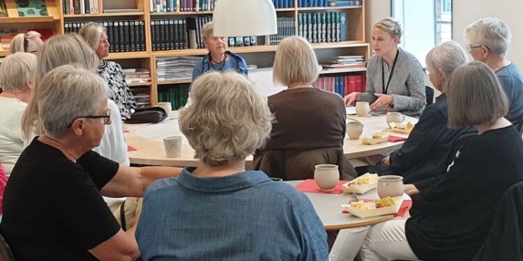 Formiddagskaffe og kunst - foto: VKM