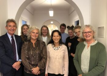 En gruppe af de involverede i det psykosociale beredskab modtog onsdag prisen i København.