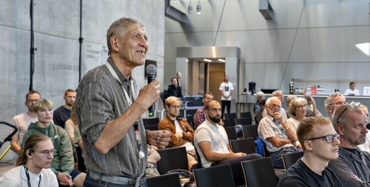 Demokratiets Genklang
Åbningsdebat, Er demokratiet i krise
Foto: Hans Ravn.