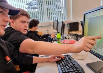 Eleverne brugte også digitale værktøjer til at udvikle deres idéer.