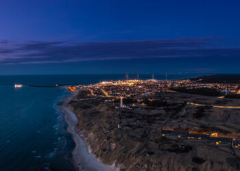 Hirtshals by Night. Foto: Chris Poulsen.
