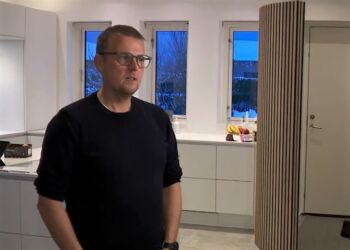 Jesper Carlsen direktør for Børne-, Skole-, og Undervisningsforvaltningen i Hjørring Kommune. Screendump: TV2 Nord.