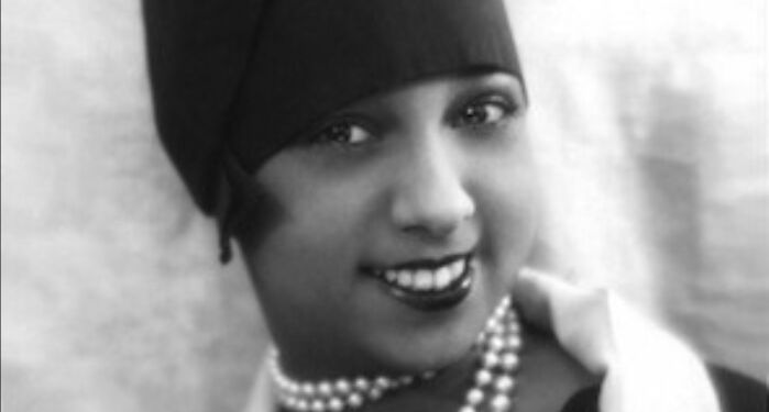Josephine Baker omkring 1930. Foto: Paul Nadar.