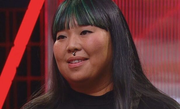 Igennem hele Anne Møllers liv har musik haft en rolle. I dag spiller til offentlige og private arrangementer både alene og med bandet ’Anne & The A-team’. Blandt andet har hun spillet til Danmark Dejligst Festival. Foto (arkiv): TV2.