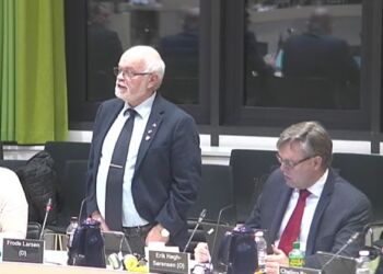 Frode Larsen (NB) og Erik Høgh-Sørensen (UFP). Foto: Arkiv.