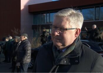 Borgmester Søren Smalbro på Teaterpladsen. Foto: Arkiv.