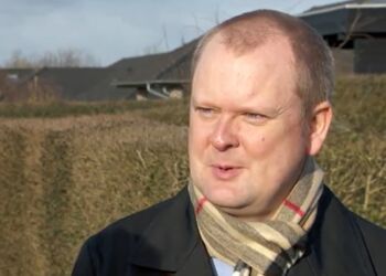 Foredragsholder Christian Borrisholt Steen. Foto: TV2 Nord.