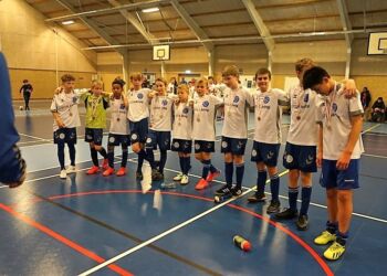 Seje og stolte drenge fra Team Horne Hirtshals. Foto (arkiv): Hans Wendelboe Bøcher.