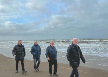 Kystsikringsgruppen besigtiger stranden.
