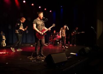 No Man's Name på scenen ved Musik Under Trappen i 2022. Foto: Arkiv.