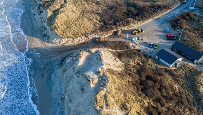 Nedkørslen til Tversted Strand umiddelbart efter stormen Malik. Foto: Henning Larsen.
