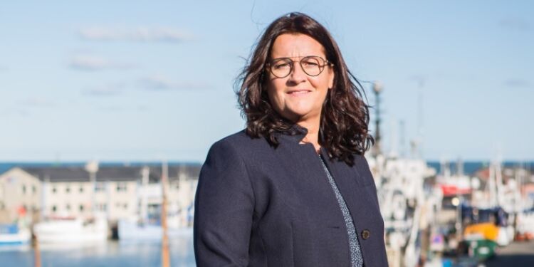 Mette Jensen fra Hirtshals er medlem af Byrådet og Økonomiudvalget for Det Konservative Folkeparti.