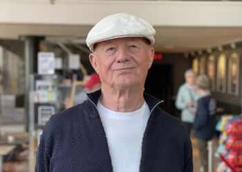 - Ingen havde regnet med, at vi skulle have mere krig . Derfor er det vigtigt at diskutere, hvad man gør, når ondskaben banker på, siger manuskriptforfatter og filminstruktør Anders Refn.