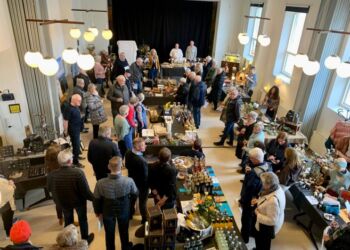 Påskedagenes kunsthåndværkermarked i Den Svenske Sømandskirke er en af mange store traditioner i Hirtshals. Foto (arkiv): Niels Skipper.
