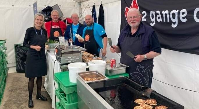 Hirtshals Fiskefestival har hvert år som her i 2022 en stor salgsbod ved Naturmødet. Foto (arkiv): Niels Skipper.