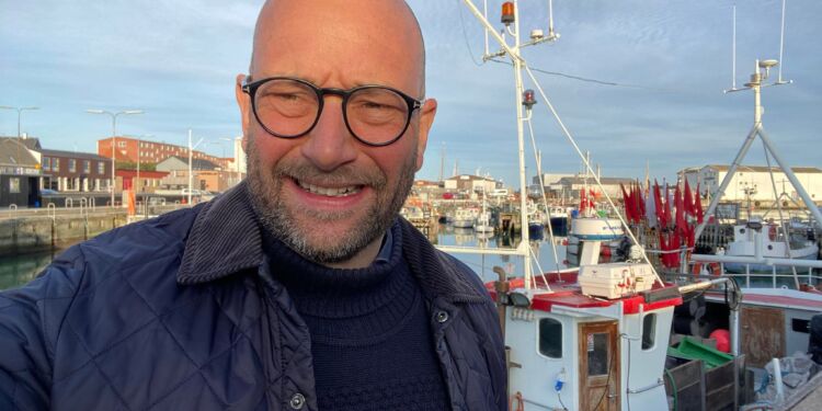 Tidligere minister Rasmus Prehn under et af mange besøg i Hirtshals. Foto: Arkiv.