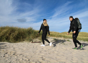 Stine Holm og Malthe Krarup Andersen. Foto: VesterhavsCaminoen.